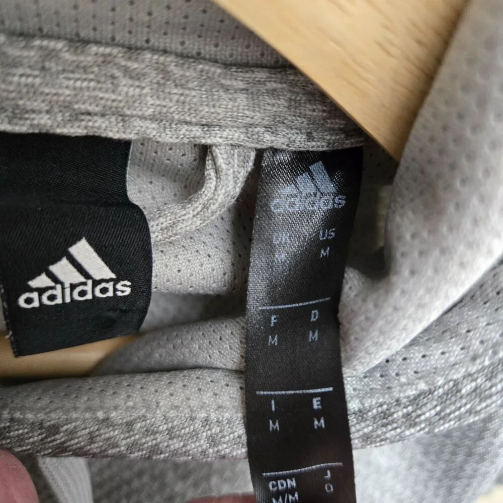 Adidas Mens Gray Hooded‎ Sweatshirt Size Medium Hoodie Athletic Athleisure *FLAW